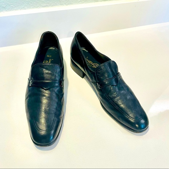 Bally of Switzerland vintage black leather loafers main image 11